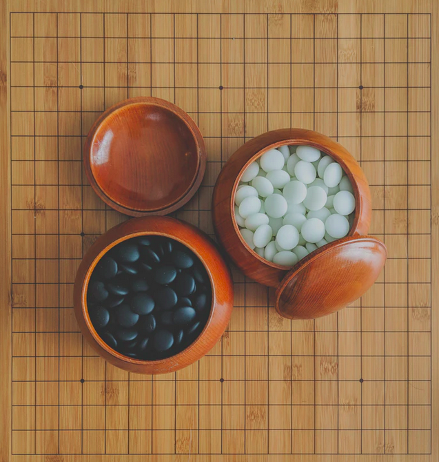 Winning probabilities in Go 19x19 (LeelaZero)